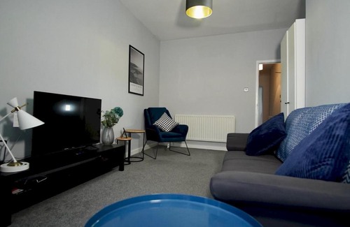 Aberystwyth Apartment | Pass the Keys Fantastic two bedroom Victorian Apartment