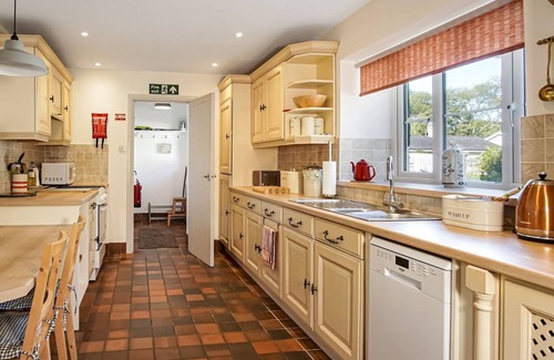 Dyffryn Ardudwy House | Pass the Keys | South Lodge Coastal Cottage