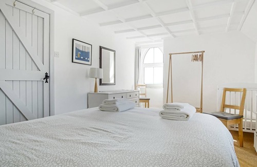 Dyffryn Ardudwy House | Pass the Keys | South Lodge Coastal Cottage