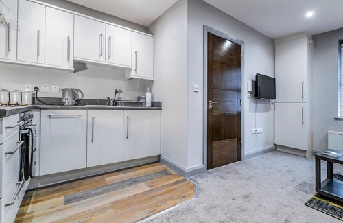 Belfast Apartment | Pass the Keys | Lovely 1BR Apt in No. 1 Location w/Top Amenities