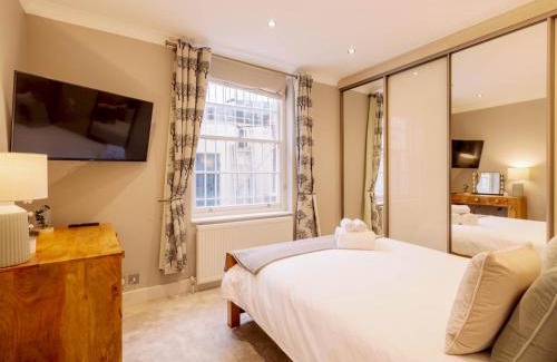 Pimlico Apartment | Pass the Keys Lovely 2-bedroom flat in Pimlico w outdoor patio