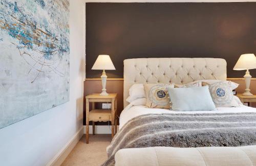 Cowden House | Pass the Keys Lovely Countryside Barn Conversion Cottage