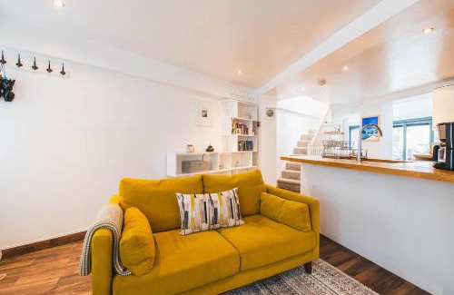 Canonbury House | Pass the Keys - Modern & Stylish Garden Home in Islington