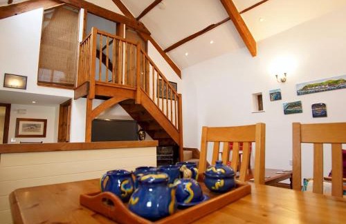 Glandyfi House | Pass The Keys Nant-y-Bwythyn