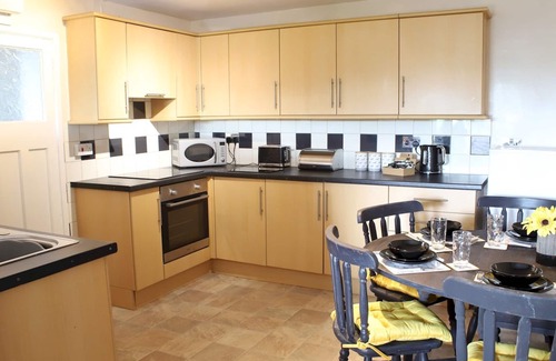 Carmarthen Apartment | Pass the Keys | Pet friendly Garden flat in Carmarthen