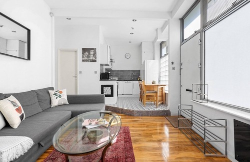 Weavers Apartment | Pass the Keys | Shoreditch High Street Secret Gem for 4