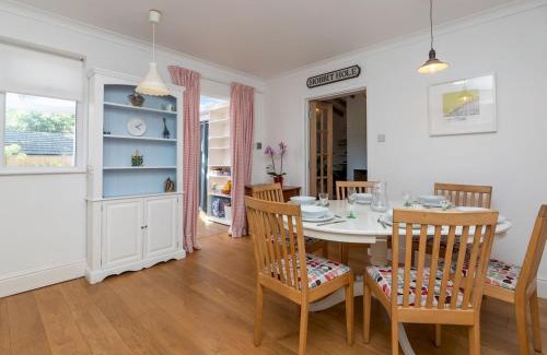 Combe Down House | Pass the Keys Spacious family home with parking