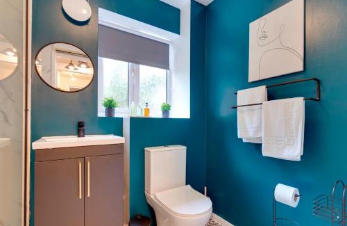Cherry Hinton Apartment | Pass the Keys Stylish and modern studio flat Free parking