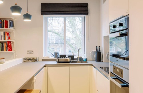 Kennington Apartment | Pass The Keys | Stylish Kennington Home in a Prime Central Location