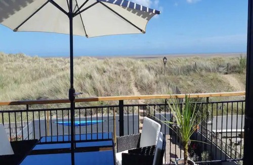 New Romney House | Pass the Keys | The Dunes Lodge Greatstone on Sea