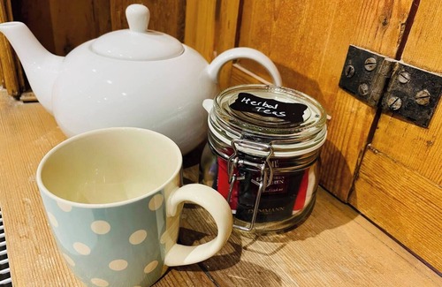 Hulme End House | Pass the Keys | The Old Shop Cosy Cottage for 6 & Furry Friends