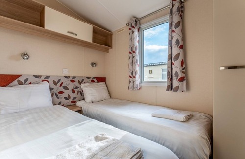 Wimborne House | Pass the Keys | Wilksworth - Lovely 2 bedroom caravan in a perfect location
