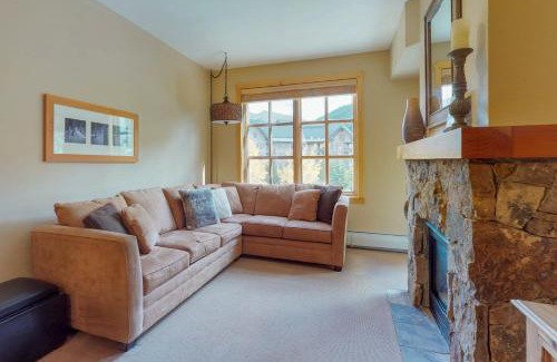 Copper Mountain Village Apartment | Passage Point 207