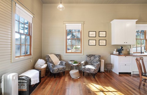 Deary Apartment | Passenger Room in Restored Train Depot - Studio