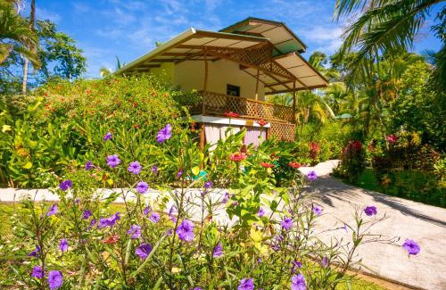Cahuita Cabin | Passion Fruit Lodge