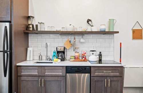 Licking Riverside Apartment | Pastel Paradise - Adorable Covington Apartment