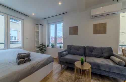 Leon Blum - Bon Coin Apartment | Pasteur Collection - Confort & Design - 2pers