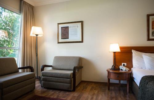 Kfar Blum Hotel | Pastoral Hotel - Kfar Blum