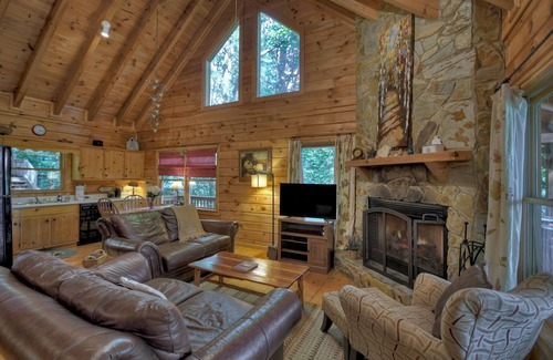 Blue Ridge House | Pate`s Escape - Cherry Log