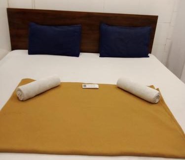 Surat Hotel | Patel's Guest House