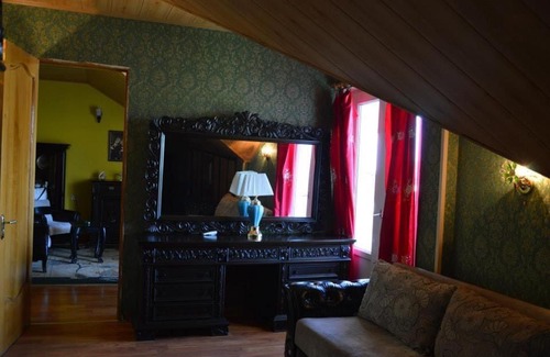 Kutaisi Hotel | PATEL'S HOTEL