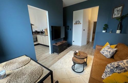 Saint-Laurent Apartment | Patenier Hidden Garden 1bdr with garden