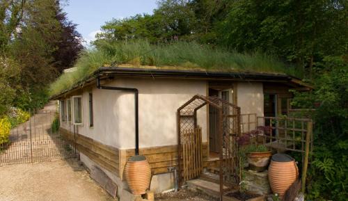 Upton Cheyney House | Pathways, Beachwood Cottage