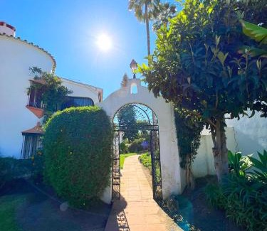 New Golden Mile Apartment | Patio Alcornocal by Residea