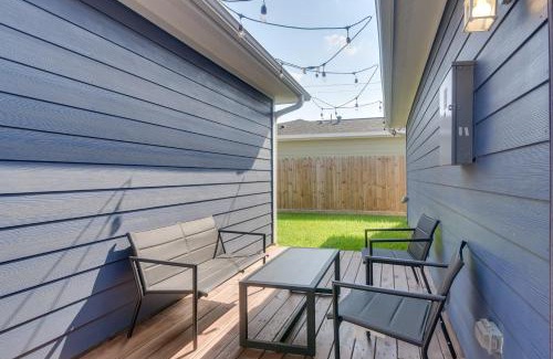Northeast Houston Apartment | Patio and Fenced Yard Home Close to Dtwn Houston!