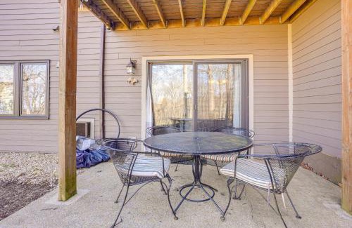 Nellysford Apartment | Patio and Pool Access Wintergreen Resort Getaway!