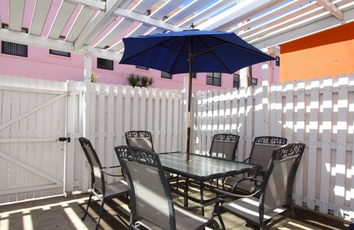 St. Pete Beach Condo | Patio Area - Walk to Beaches Shops & Restaurants