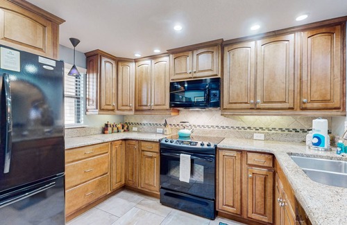Butler Beach Condo | Patio Condo in Oceanfront Community w/Pool – Walk to Beach