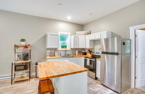 Lake Ann House | Patio, Grill and Fire Pit Traverse City Home