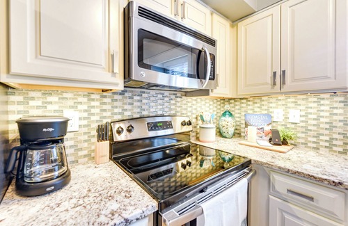 North Myrtle Beach House | Patio + Pool Access: North Myrtle Beach Retreat!