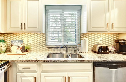 North Myrtle Beach House | Patio + Pool Access: North Myrtle Beach Retreat!