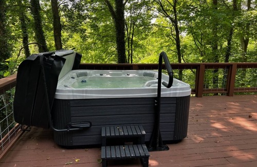 Paoli Cabin | Patoka River Hideaway