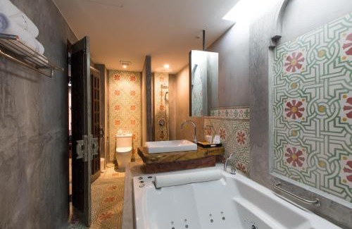 Patong Hotel | Patong Signature Boutique Hotel