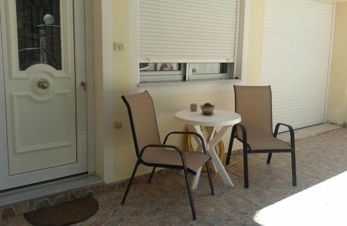 Zavlani Apartment | Patra - Cute studio near center