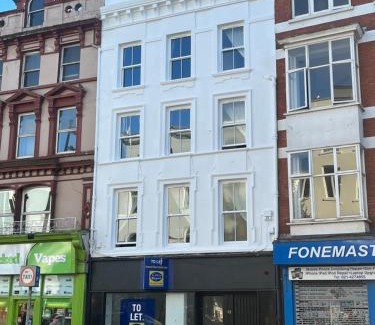 Cork City Centre Apartment | Patrick Street Townhouse