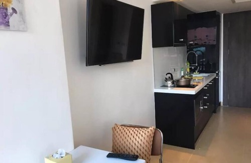Central Pattaya Apartment | Pattaya-Central Location+Pool-Studio