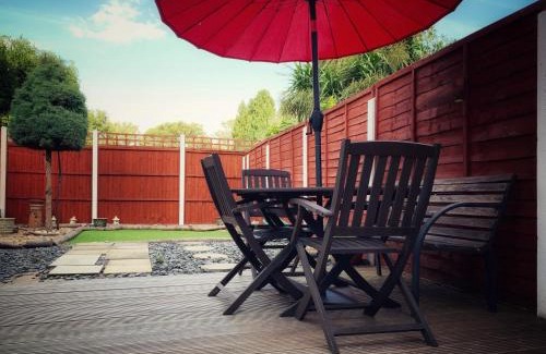 Hillingdon Apartment | Paul's Place near Heathrow