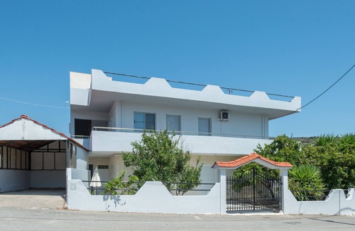 Psinthos Apartment | Paulsia Apartment#2 Brand new apartment in Psintos village