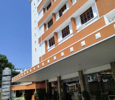 Ernakulam South Bed & Breakfast | paulson park hotel