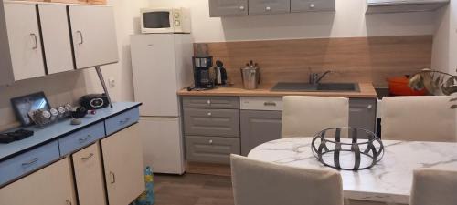 Saint-Desir Apartment | Pause village