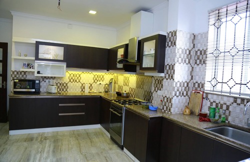 Kadavanthra Apartment | Pavana Homestay (family- friendly)