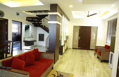 Kadavanthra Apartment | Pavana Homestay (family- friendly)