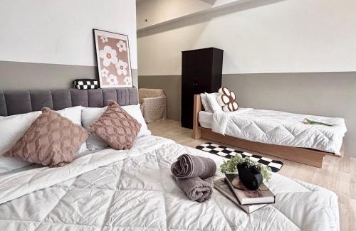 Bandar Tun Razak Apartment | Pavilion 2 Revol Sky Pool 2-3 pax LS25