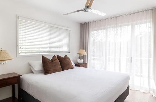 Mollymook Beach House | Pavilion Beach House