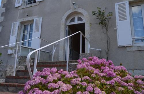 Jeu-les-Bois House | Pavillon de chasse 19ème, 2 chambres, jardin, proche GR46, WiFi - FR-1-591-626