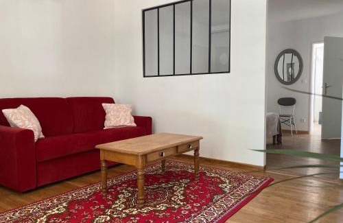 Chateauneuf-du-Rhone Apartment | Pavillon de l’Étang